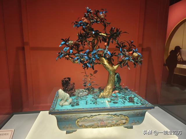 在北京“中国第一历史档案馆”与故宫博物院的首次联展看文物珍品