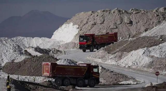 出大事了，又一个中国伙伴倒向美？撕毁合同，把矛头对准了中国