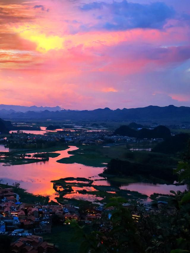美景｜坠入普者黑的暮色时光