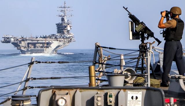 又打起来了？美军深夜开火，特朗普开始下令，拜登默克尔重出江湖