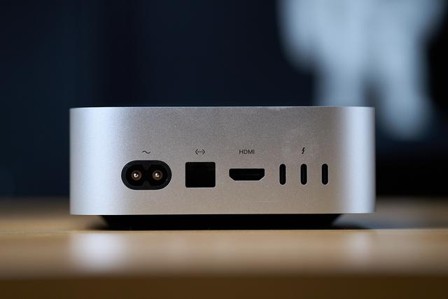 不到5000元！我整了台16G+2T的皇帝版Mac mini