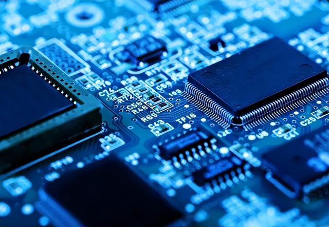 中方开始算总账，直接甩出一张“王牌”，不是稀土？特朗普体面投降	，对外释放信息量大