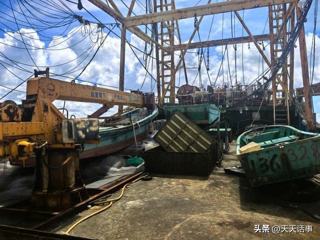 台风过后，海南文昌市一艘大型渔船被拍卖，加价331次后623万成交