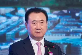 69岁王健林“背水一战”：提前还清6000亿，万达商管四度冲击IPO图片
