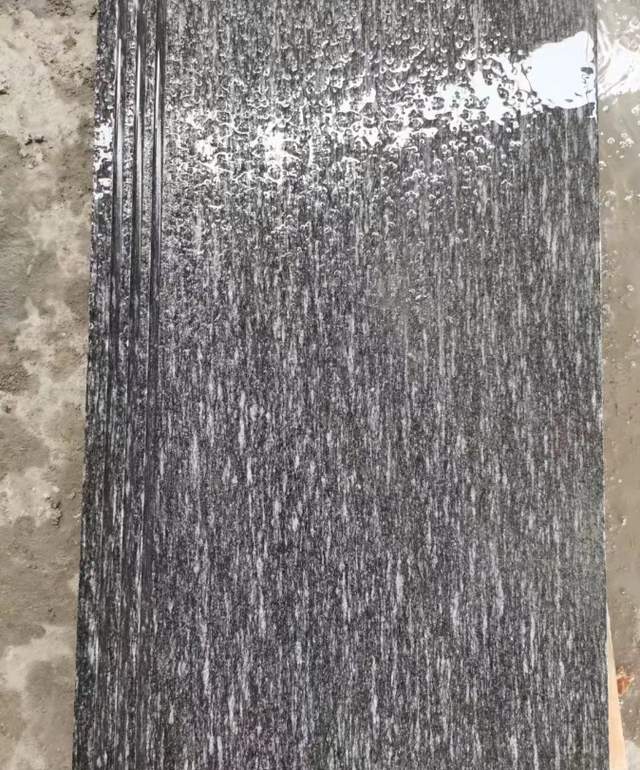 夜里雪石材加工廠家火燒面與光面加工(圖6) 夜里雪石材加工廠家火燒面與光面加工(圖6)