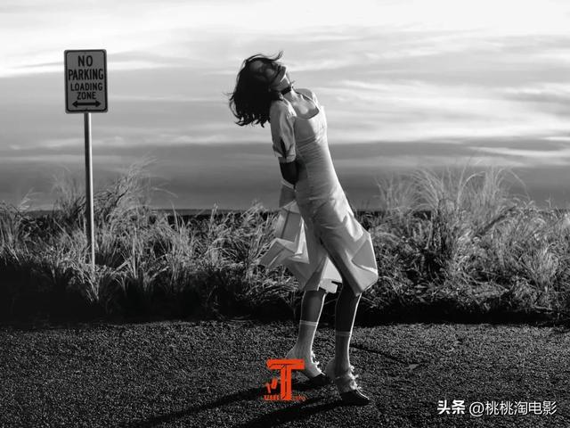 影后辛芷蕾《VOGUE》银十封面大片，达成五大女刊二轮满贯