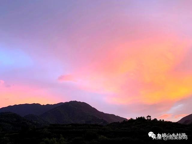 藏在深山中的“丰”景诗——九峰溪下寻秋记