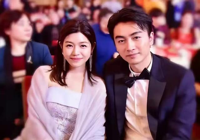 离婚9个月后，38岁陈晓再次官宣喜讯，活成陈妍希高攀不起的存在