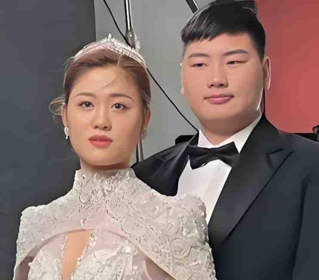 离婚4年，陈亚男和朱小伟的生活天差地别，背后的真相太现实