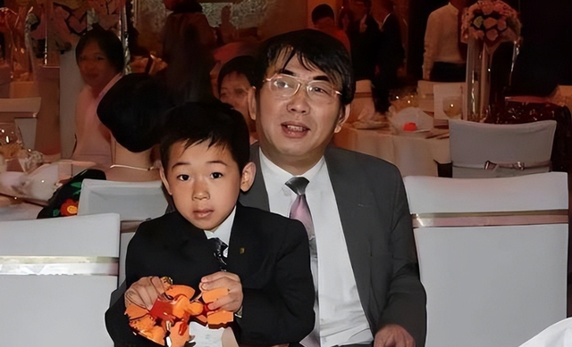 原来他就是聂卫平长子，移民日本入日籍娶日本妻，拒绝让儿子姓聂