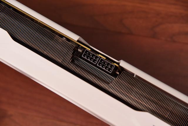 关公战秦琼！哪个游戏强？RX9070GRE和RTX5060TI对比实测！