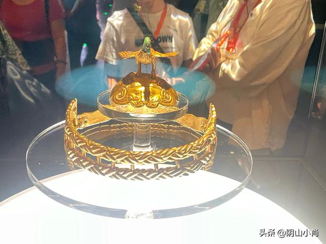 参观内蒙古博物院新馆