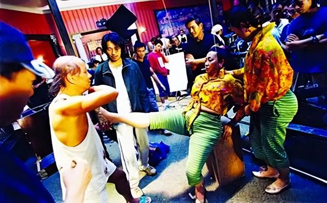 梁小龙死因公布，令人惋惜，伴随在他身上的3个争议	，也该解开了