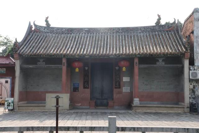 东莞有个宝藏地！下坝坊的24小时，从静谧古村到流光幻境