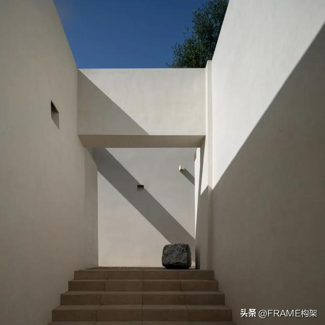 和隐度假酒店,Domain Architects新建一片“遗迹”