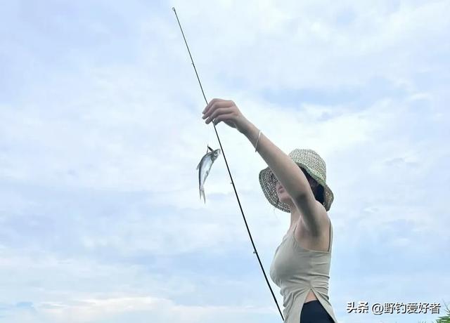 新手如何使用路亚竿？全套保姆级教程助你快速上手，轻松拿捏！