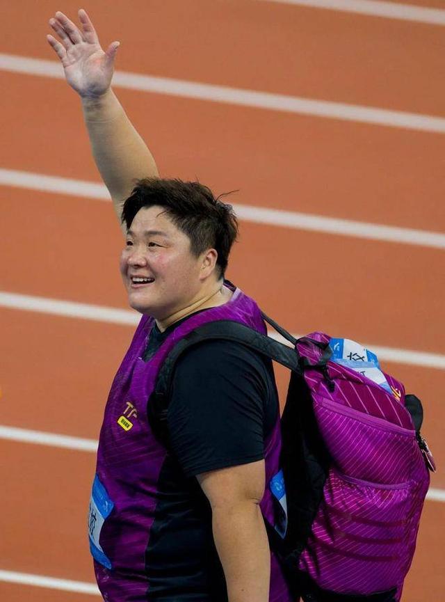 8名运动员全运会后官宣退役，个个很可惜，21岁的她因发育而离开