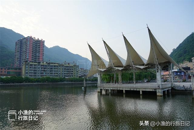 陕川交界有个神秘镇子，古苗人隐居避世之地，还藏了超多秘境风景