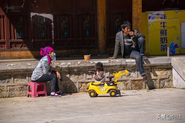 沙力旅游服务驿站曾是很完美的观景平台,可惜目前已经略显破败