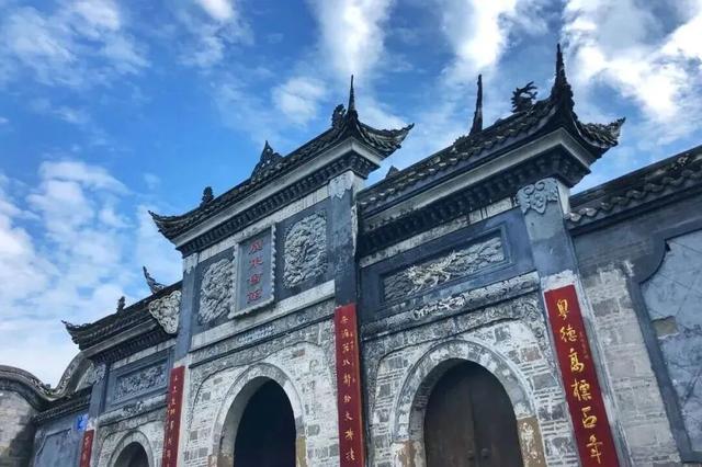 首个秋假怎么耍？不妨来一场从从容容、游刃有余的成都周边游