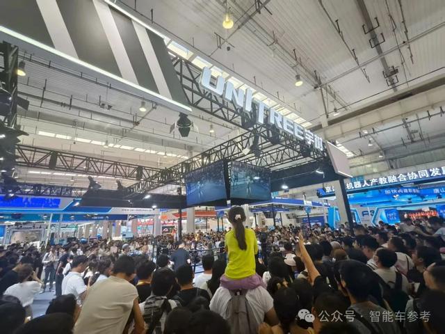 逛展世界机器人大会，这和车展有啥区别！？