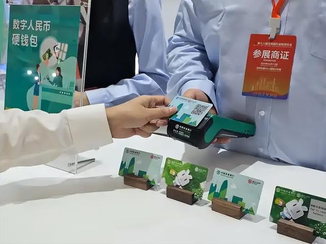 通缩来了，现在手握大量现金的人	，已经在偷偷乐，4个原因很真实