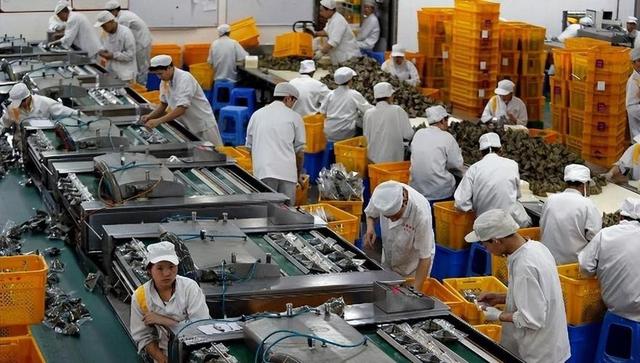 海南封关让越南急疯了！连夜复刻北上广，中国这招直接封喉