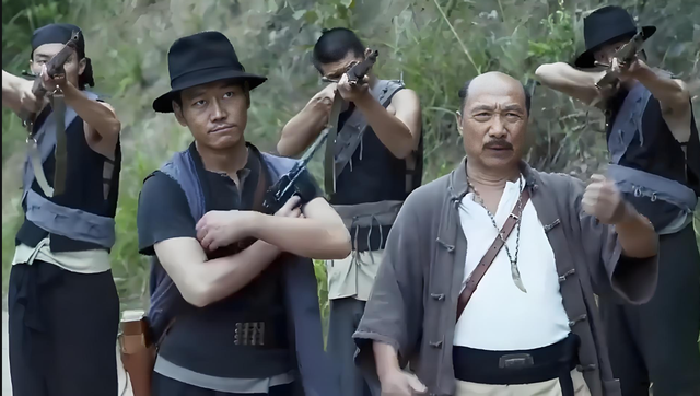 孙殿英盗墓时对慈禧粗暴野蛮，19年后得绝症，临终病症和慈禧相似