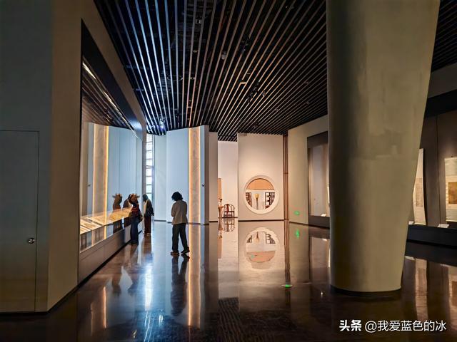 参观广州艺术博物院！它的独特岭南风格和现代美感成为广州新地标