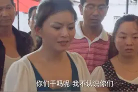 若你碰上人贩子，别喊“我不认识他”，这样做，路人更愿意帮你图片