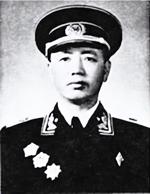 首次访华就不尊重我国？中国当场撤走仪仗队：摆正态度再来吧！