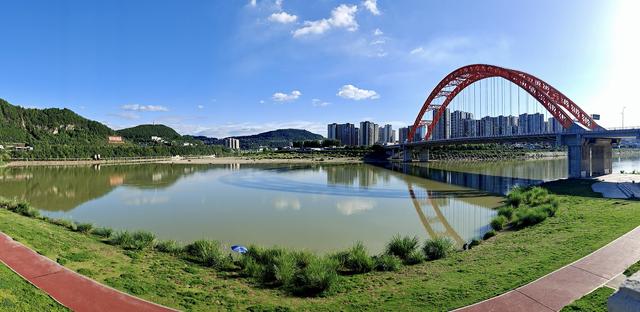 2025秋单骑摩旅青海记