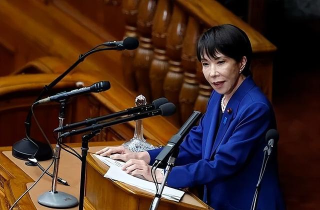 高市早苗拒不认错，乌克兰派人赶赴北京，送来一个中方期待的承诺