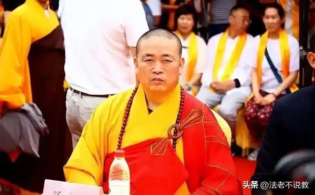 曝释永信被带走调查，少林寺回应模糊，曾被举报在国外有上亿豪宅