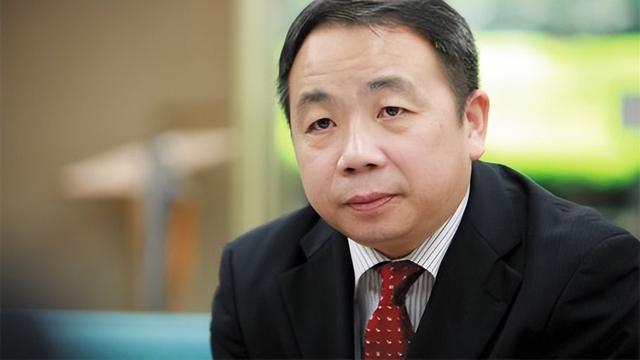 事态严重了，日本连开3枪，蔡英文已离岛，解放军通牒发往东京