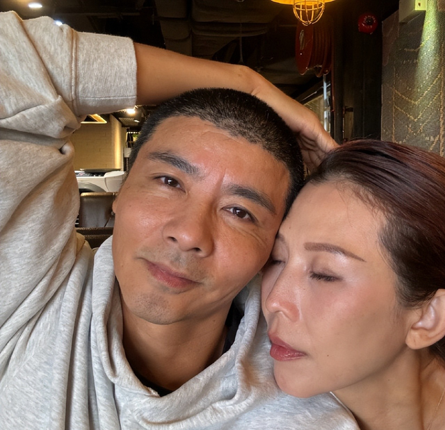 张晋何止是心脏支架，曝光身体累垮？唯恐蔡少芬"老妻送少夫"