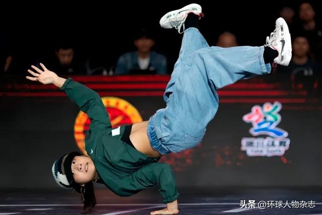 17岁中国女孩，在日本“踢馆”成功！