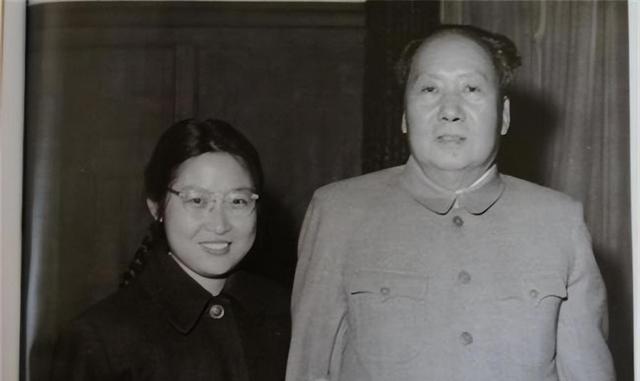 李敏曾问毛主席：当初为何和妈妈离婚？主席：我有百分之五十的错
