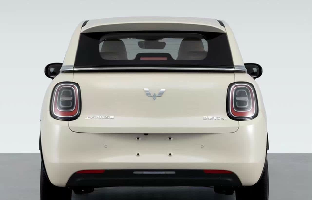 3款纯电小车即将上市	，五菱、长安重磅新车来袭，谁会成为爆款？