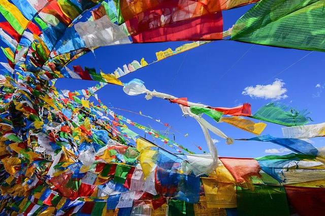 冬天游西藏才是真聪明！人少景美，关键还省钱。