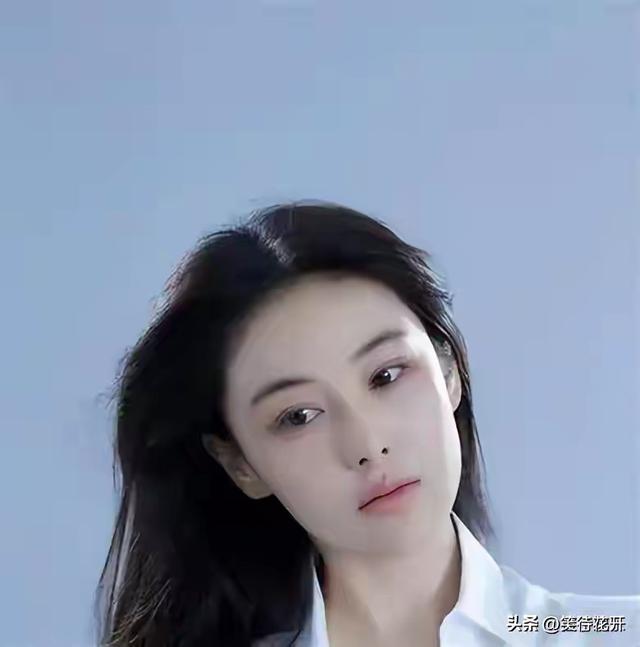 和李晨分手6年后嫁普通人，整个人变样了，现在活成䇔家
