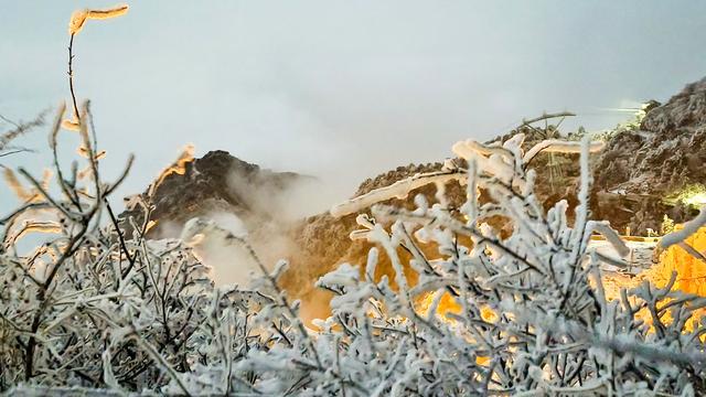 冰雕玉琢 云上仙宫