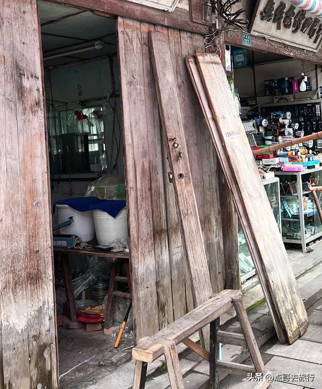 成都边陲小镇，被严重低估，古朴原始，每一个景点都让人惊叹！