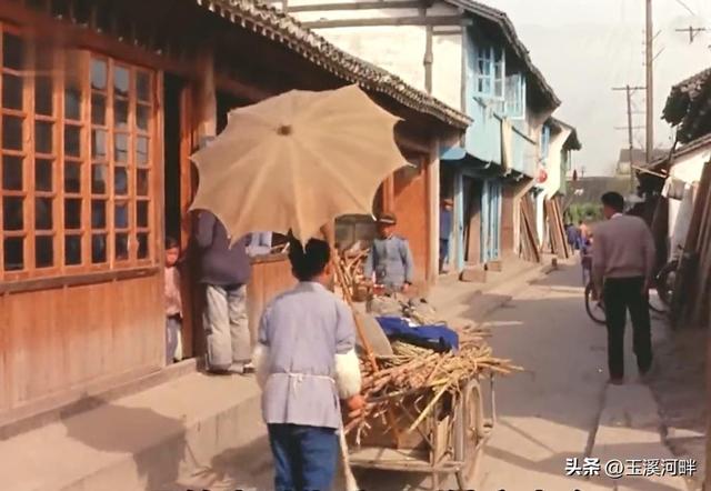 1966年外国人拍摄的上海影像，上海女人很精致，衣着朴素精神富足