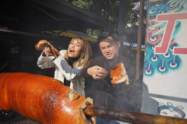 【外眼看云南】美食与乡村新景：缅甸顶流博主夫妇的陇川惊喜之旅