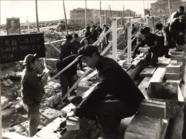 他是安徽省原副省长，无私奉献了一生，享年92岁