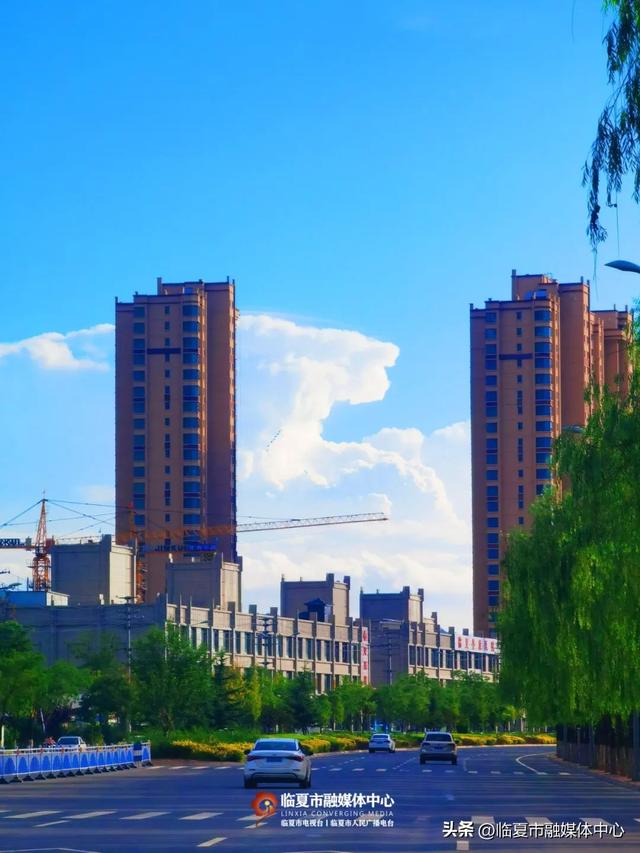 花都临夏市：晴有暖阳 云有絮语 风雨皆成风景