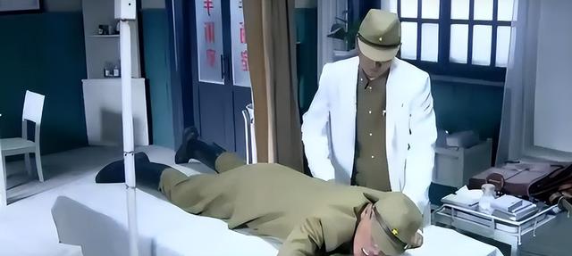 34岁英年早逝，蔡锷死因迷雾重重，是病逝还是另有隐情？