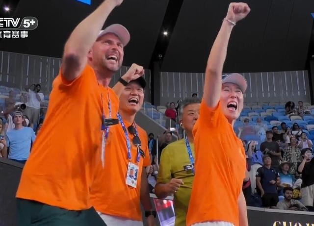 澳网爆大冷：女单8强赛对阵，前世界第一0-2完败，中国金花创惊喜