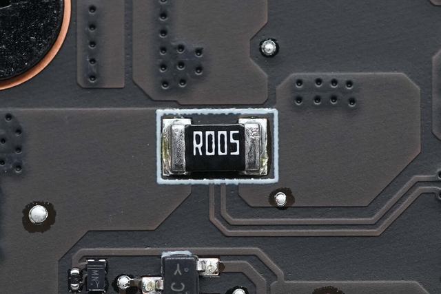 售价3999的大玩具说拆就拆！联想拯救者Legion Go S游戏掌机拆解